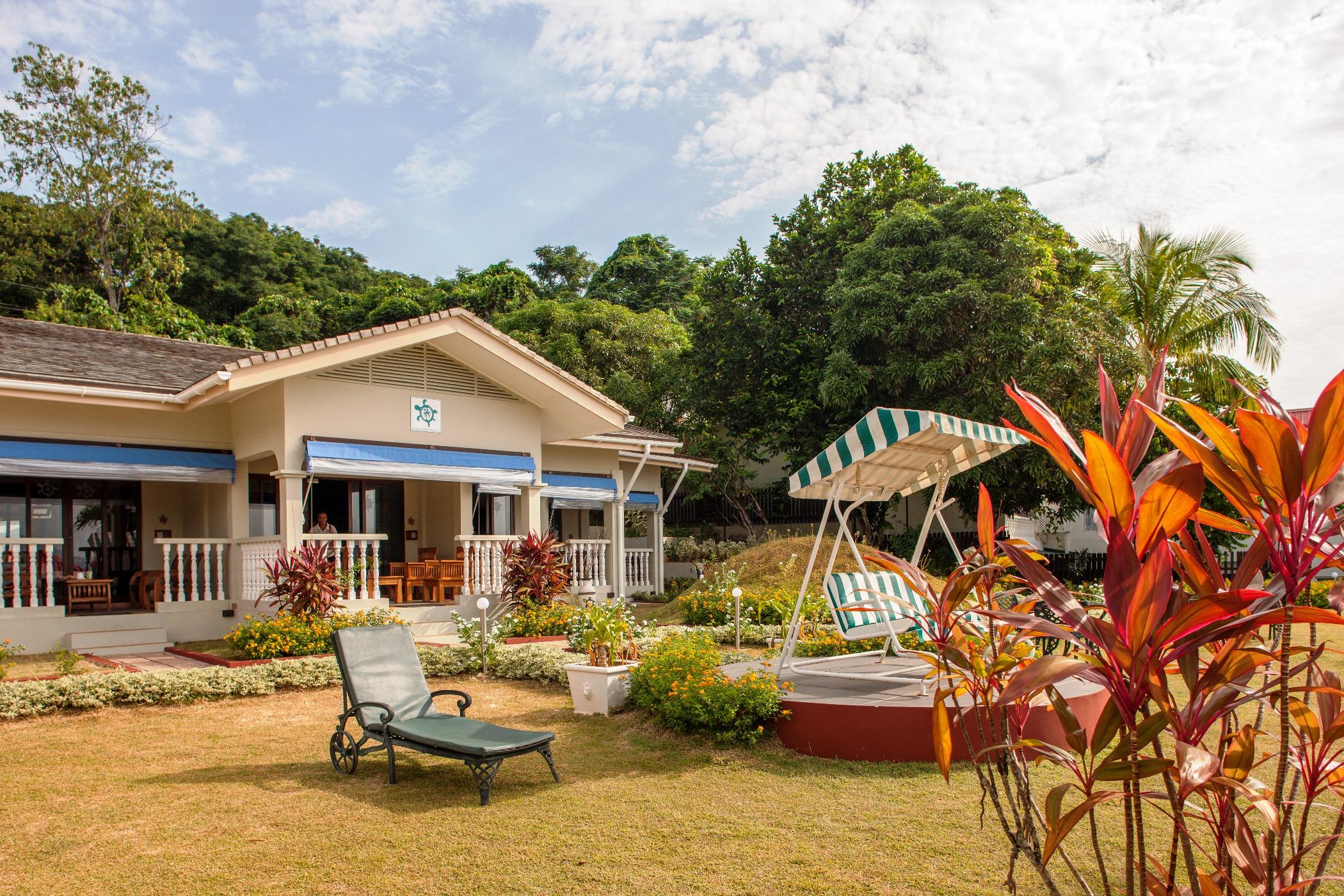 Le Relax Hotel And Restaurant Anse Royale Buitenkant foto